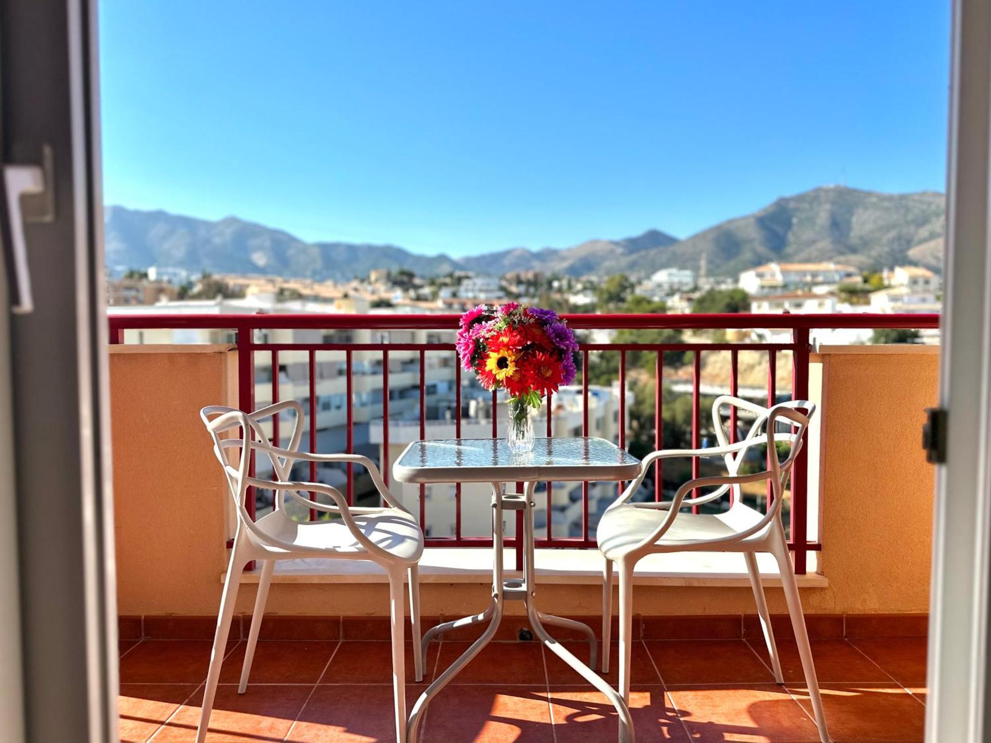 פואנגירולה Studio In Costa Del Sol, Sea, Sunshine & Views מראה חיצוני תמונה